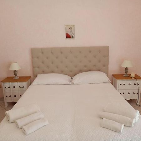 סירקוזה Lusiana Apartment מראה חיצוני תמונה