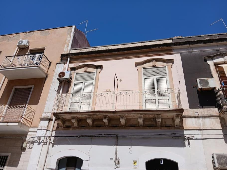 סירקוזה Lusiana Apartment מראה חיצוני תמונה